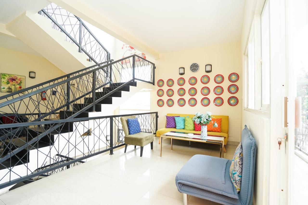Pratisarawirya Guesthouse By Ecommerceloka Surabaya Esterno foto